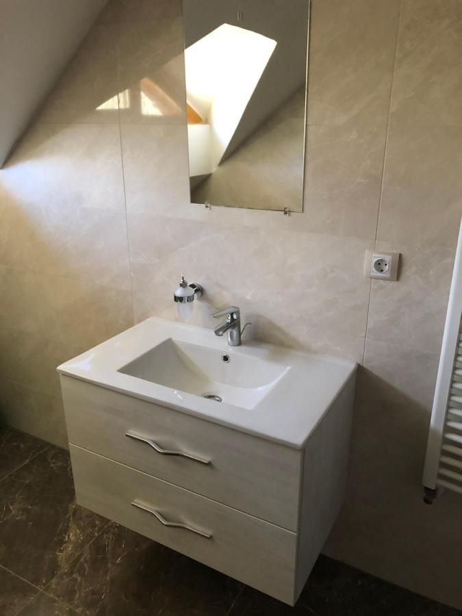 Kiscsere Vendégház Kallosemjen Extérieur photo