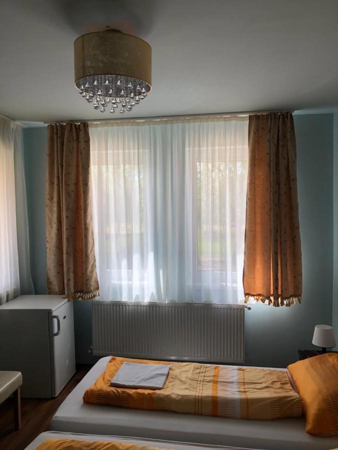 Kiscsere Vendégház Kallosemjen Extérieur photo